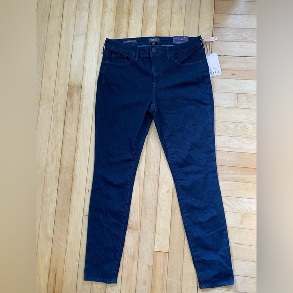 New NYDJ Lift Tuck Marilyn Skinny Jeans Mid Rise Slimming - Picture 2 of 4